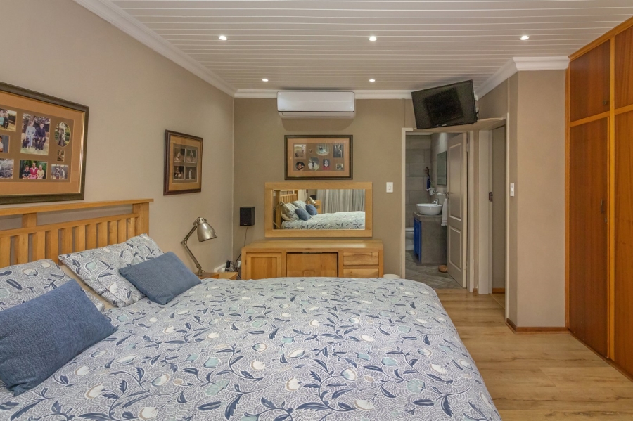 4 Bedroom Property for Sale in Jordania Free State